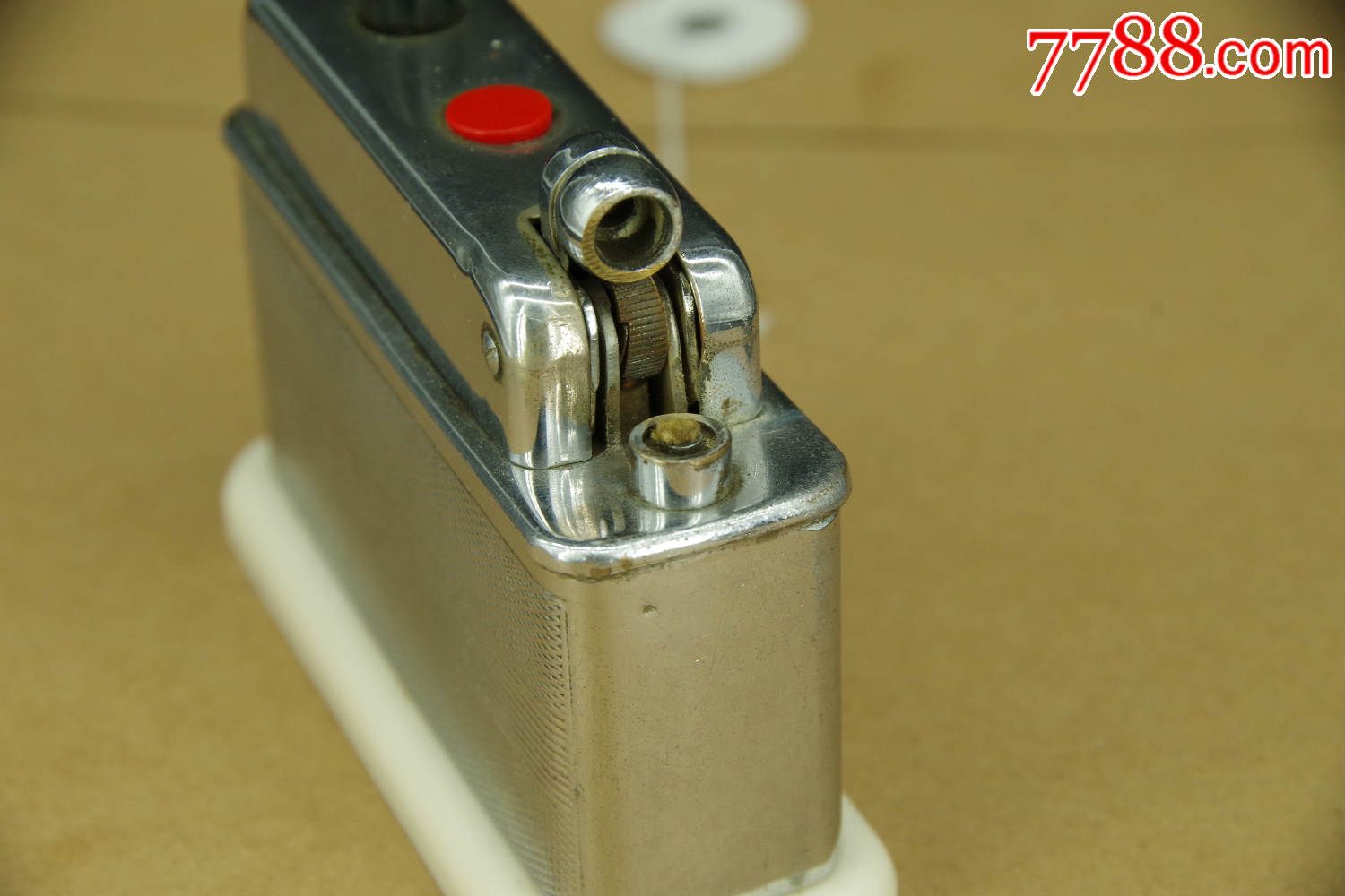 2001年《少林足球》庆功宴 周星驰摸甘比的下巴 何超琼笑而不语‘KY开元·(中国)集团’(图8) KY开元·(中国)集团